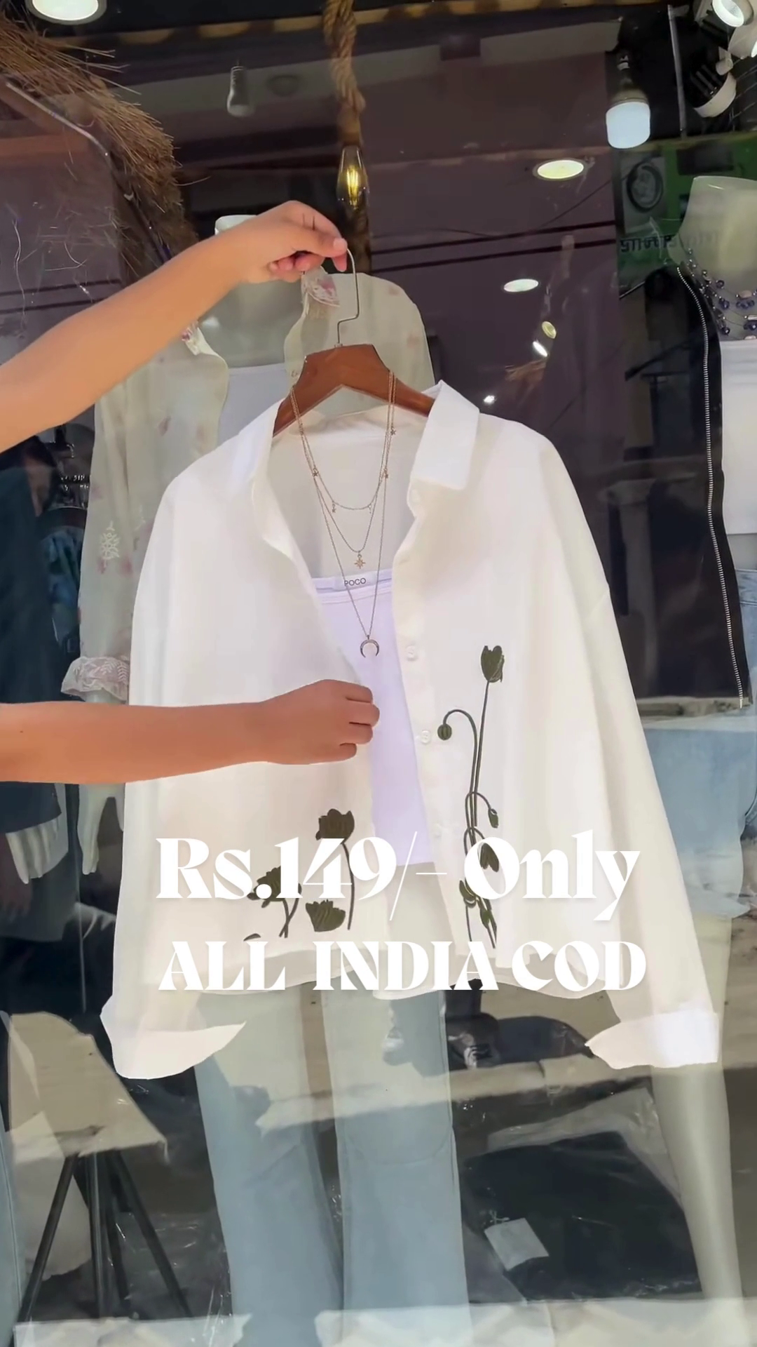 Dreams Clothing Women’s Sweatshirt | Cozy, Stylish & Premium Quality Winterwear for Effortless Everyday Comfort ❄️💫 - Image 4