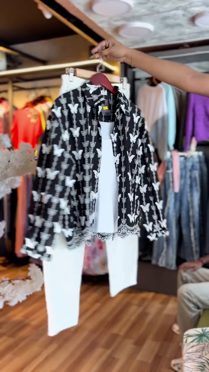 Perfect Blend of Comfort & Style π« - Image 6