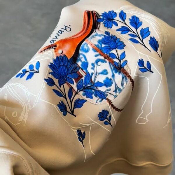 🐎 Masterpiece by Sav – Premium Riding Sweatshirt with Embroidered Detailing 🤌