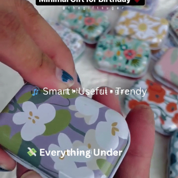 🎁 Minimal Birthday Gift – Mini Photo Album of Memories  Small in size, big in emotion.