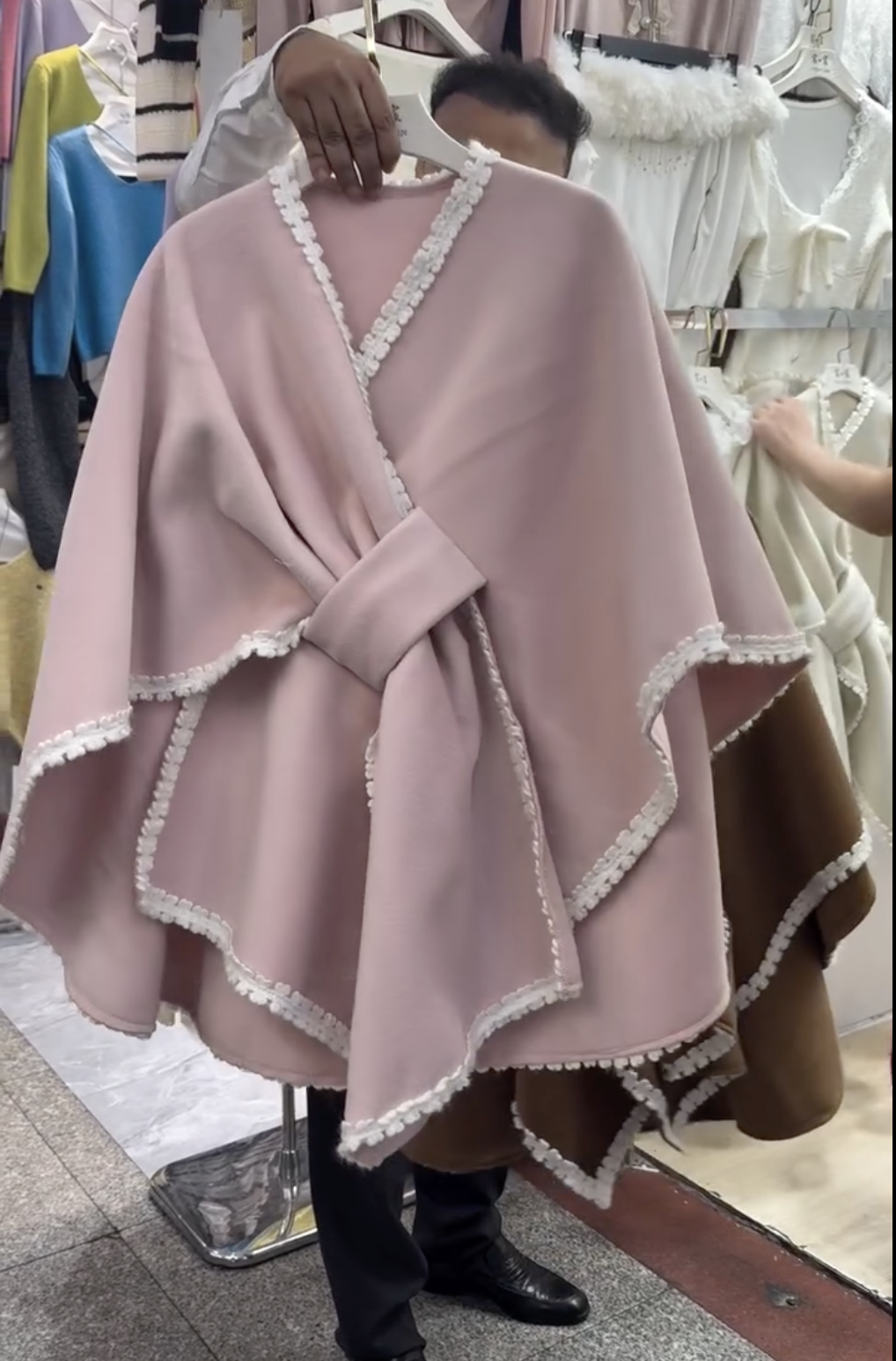 The Ultimate Guide to the Tie-Waist Wrap Coat: Your Most Flattering and Versatile Outerwear Staple