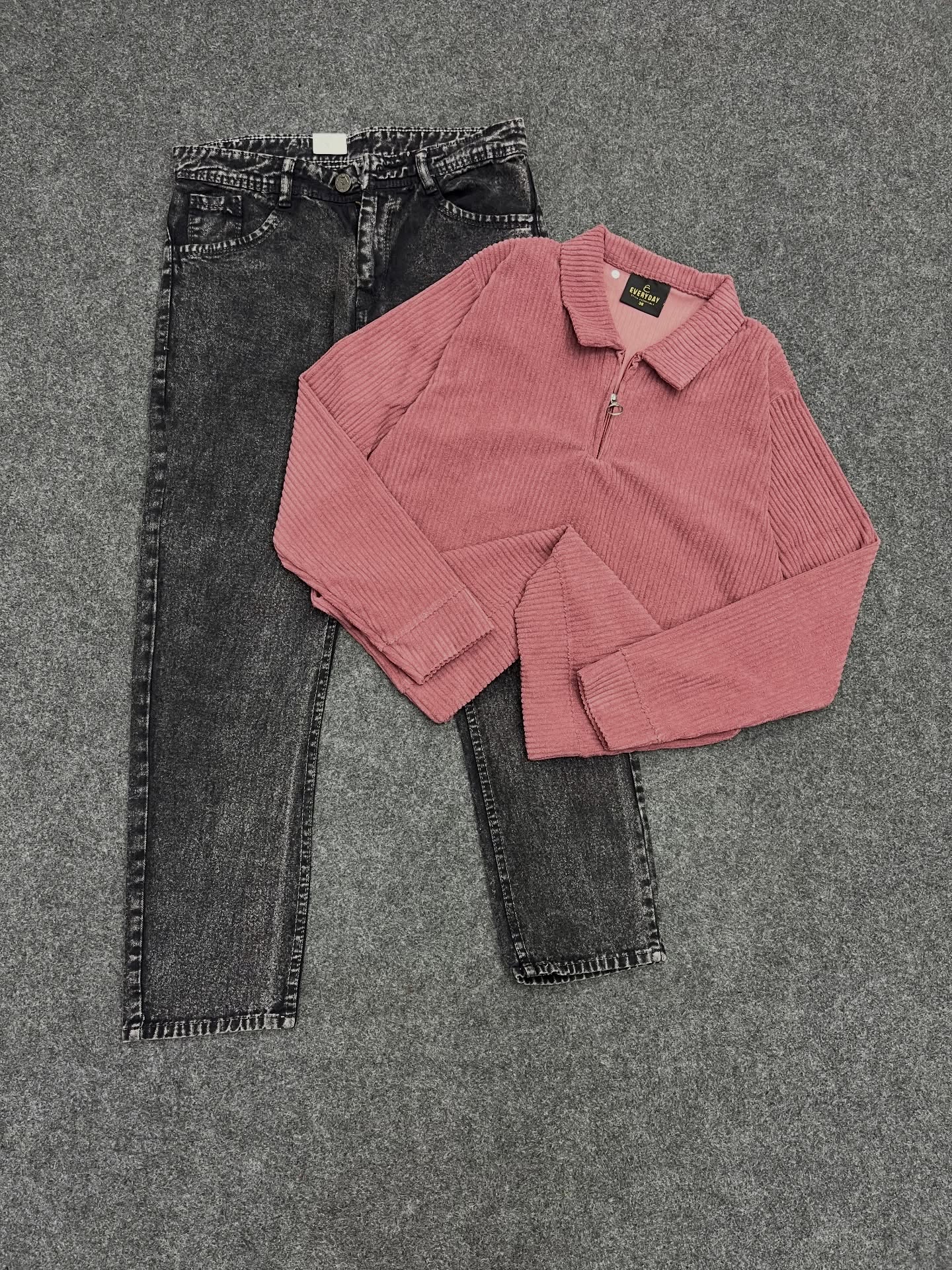 π€π€ Black Corduroy Half-Zip Jacket & White Jeans β Modern Casual with a Premium Edge π€π€ - Image 5