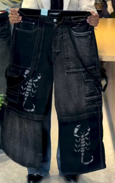 Baggy Cargo Denim Jeans with Scorpion Graphic – Edgy Streetwear for Men & Women - Image 3