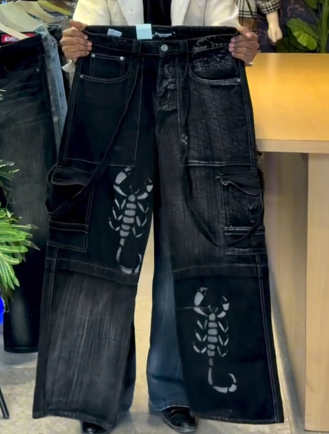Baggy Cargo Denim Jeans with Scorpion Graphic – Edgy Streetwear for Men & Women