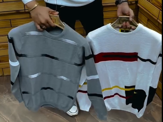 ✨ Men’s Crew Neck Pullover Sweaters – Classic Comfort Meets Trendy Stripes ✨
