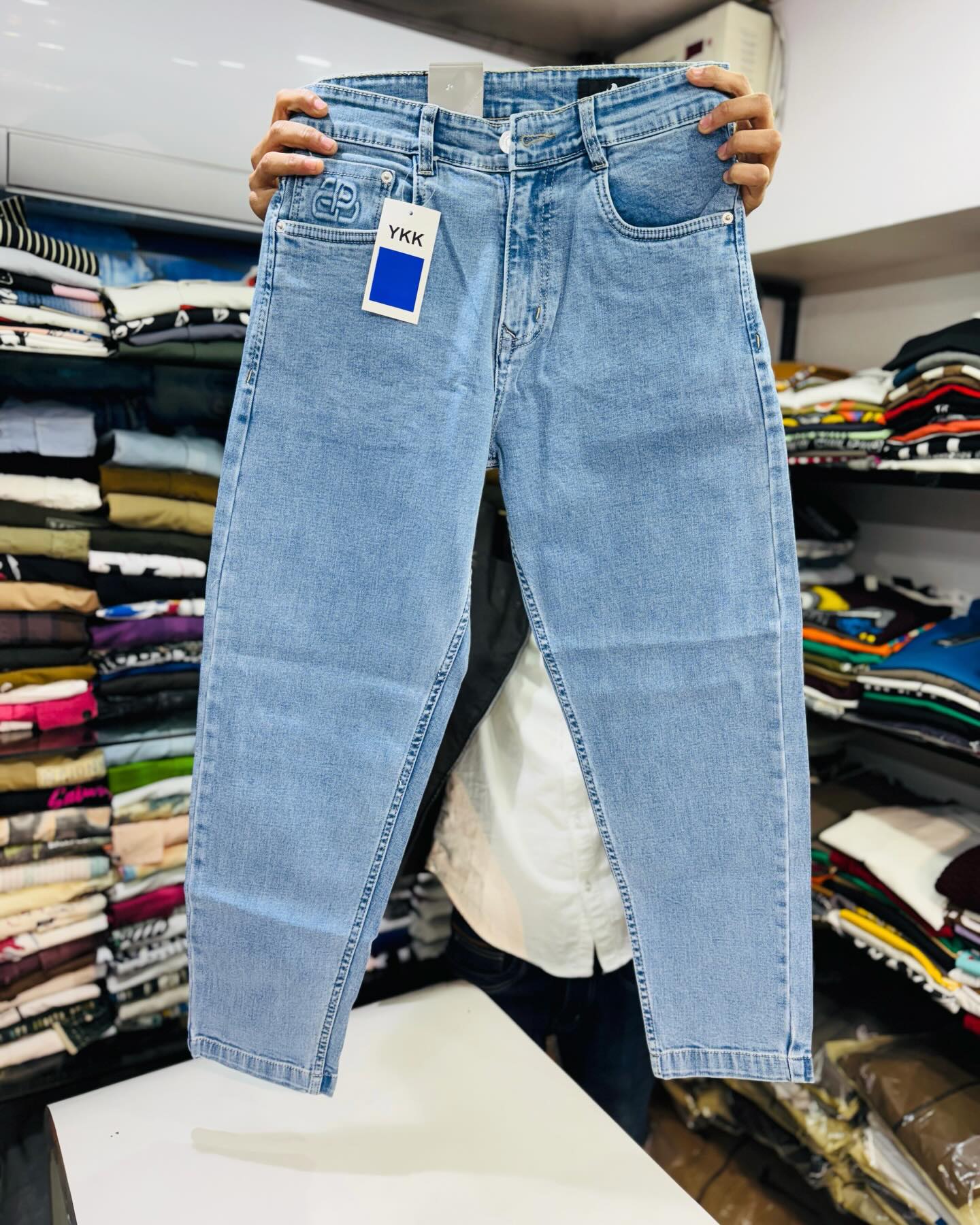 👖 Effortless Style Meets Ultimate Comfort – Blue Mom-Fit Jeans You’ll Love! - Image 4