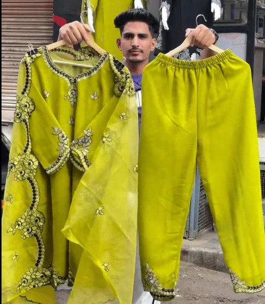 💚 Lime Green Embroidered Kurta Set with Palazzo Pants & Dupatta – Fresh, Festive & Effortlessly Elegant ✨