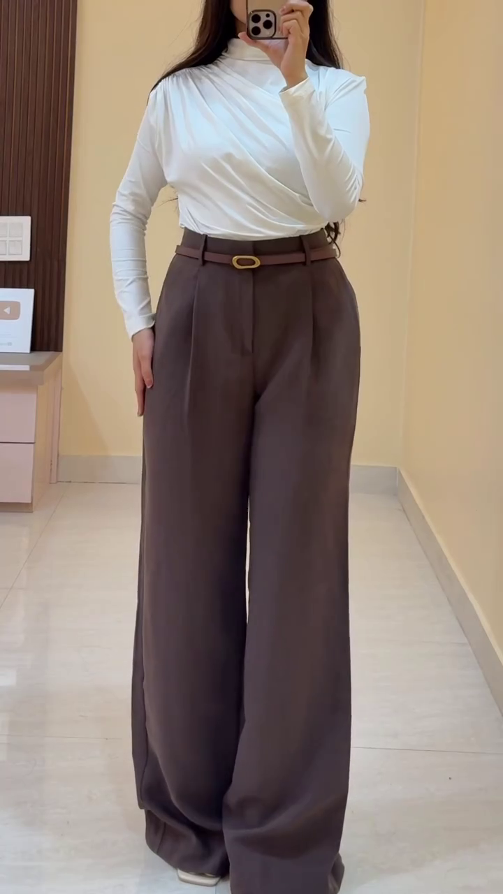 π€ Chic Brown High-Rise Wide-Leg Trousers β Effortless Elegance Meets Modern Comfort β¨π