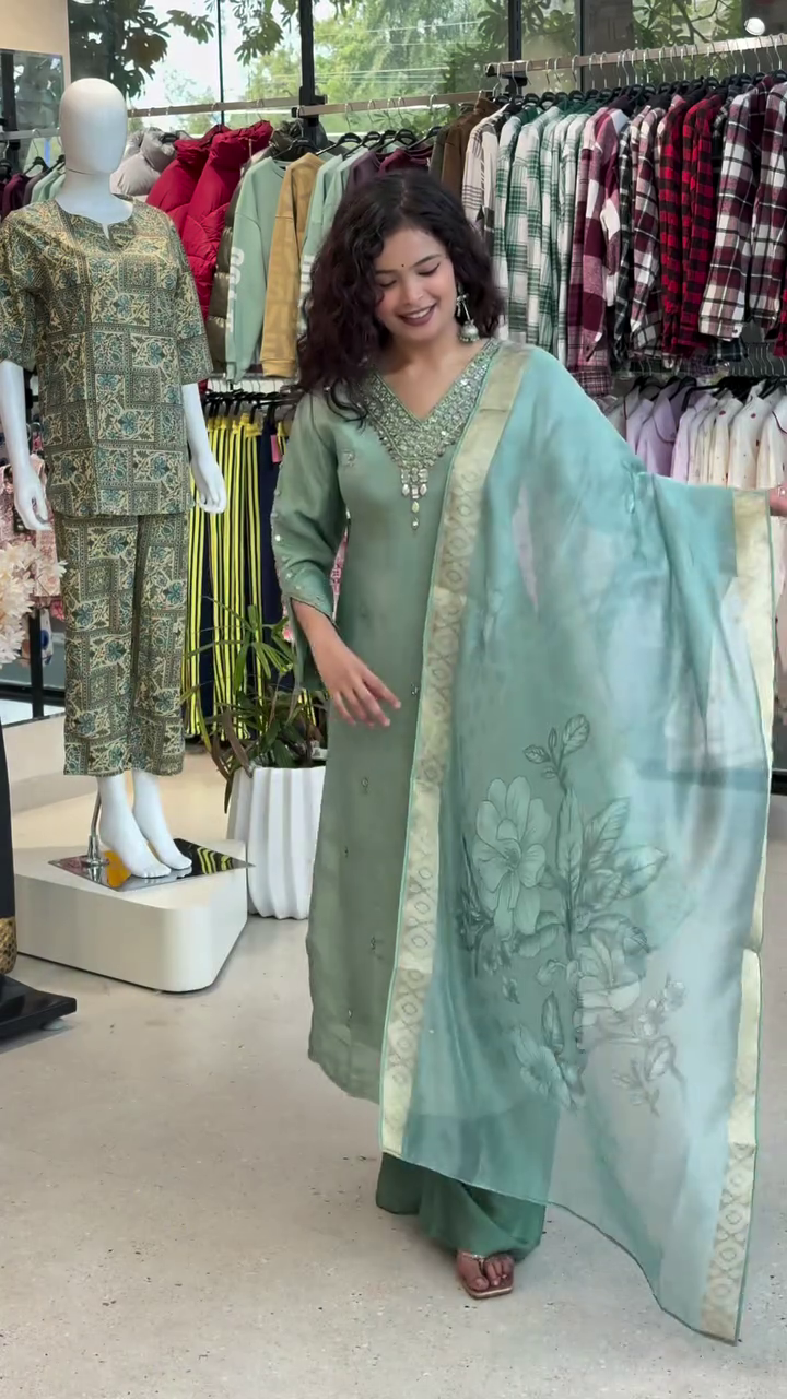 ✨ Women’s Embroidery Straight Kurta Set – Elegant Tradition with Modern Comfort