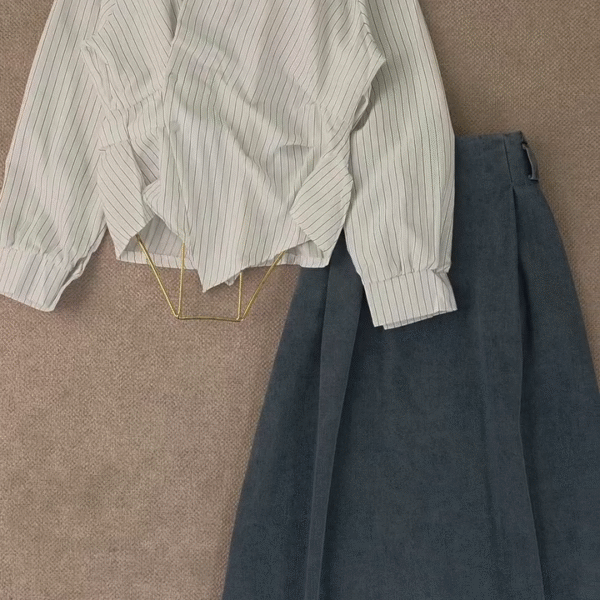 ❤️ Scarlet Bloom Blouse & Classic Denim Midi Skirt Set 💙