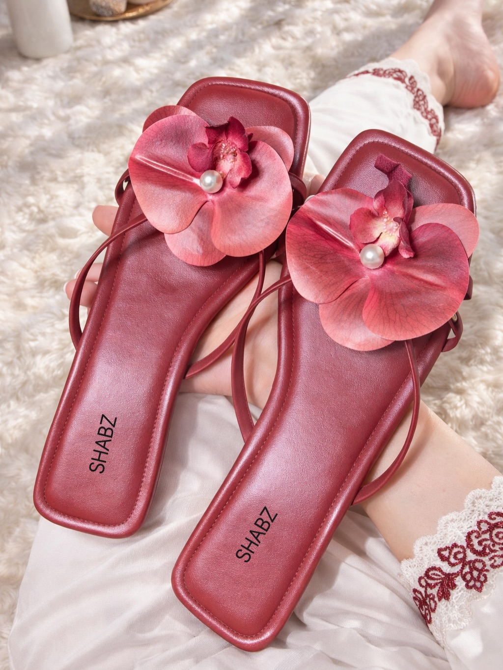 ๐ธ Step into Summer: Womenโs Flower Thong Sandals & Beach Slides ๐ - Image 3
