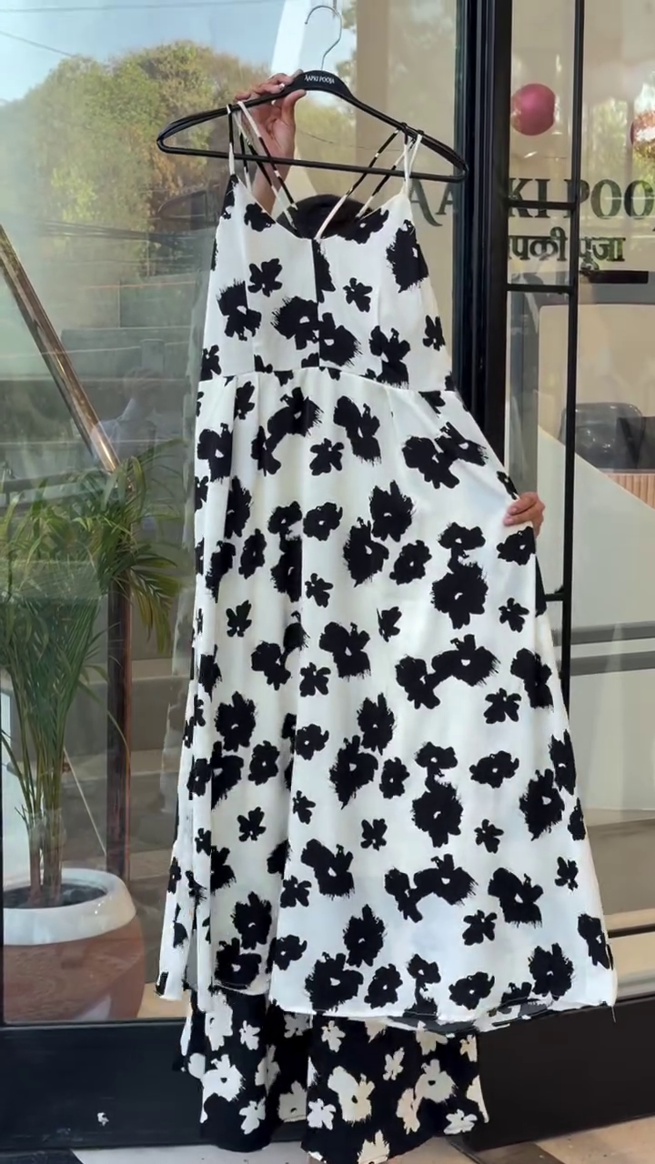 Heavy Designer Western Dress for Women – Glamorous, Elegant & Perfect for Special Occasions ✨ - Image 5