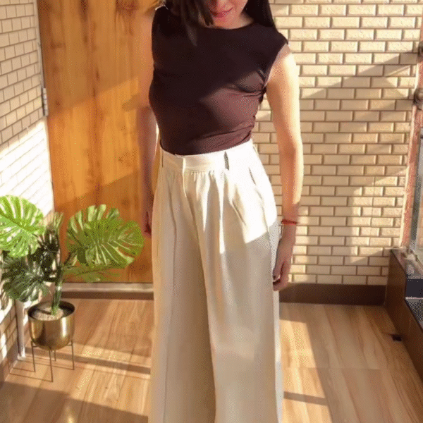 Women’s Relaxed Straight Fit Pleated High-Rise Korean Trousers – Chic, Comfortable & Effortlessly Stylish