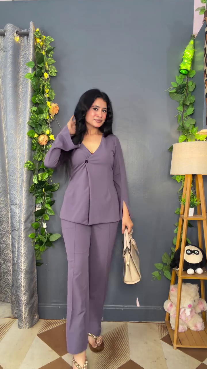 🤎 Redefine Modern Style with a Brown Sleeveless Jumpsuit & Matching Trousers 🤎 - Image 4